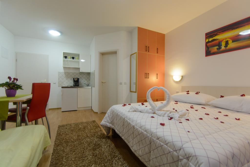 Apartments Mijo Trogir Pokoj fotografie