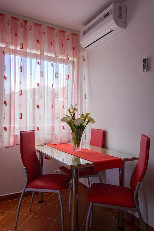 Apartments Mijo Trogir Pokoj fotografie