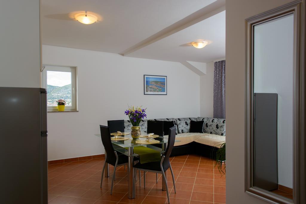 Apartments Mijo Trogir Pokoj fotografie